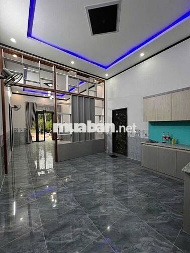 Nhà cấp 4 sân vườn 7x22m giá 2.3 tỷ thương lượng chính chủ