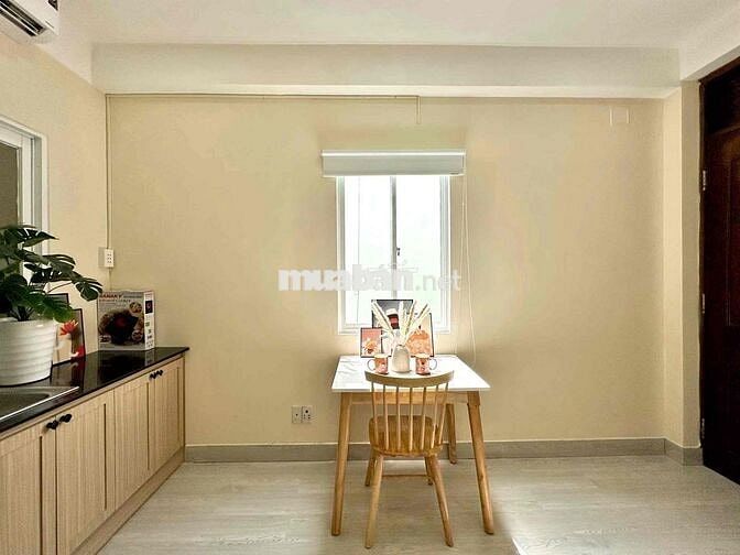 Ở Liền!! Studio Đẹp Gần Cầu Hoàng Hoa Thám Full Nội Thất, Thang Máy