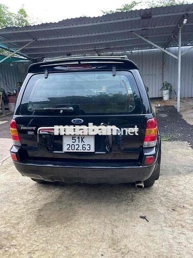 Ford Escape 2003 3.0 V6 - 123 km