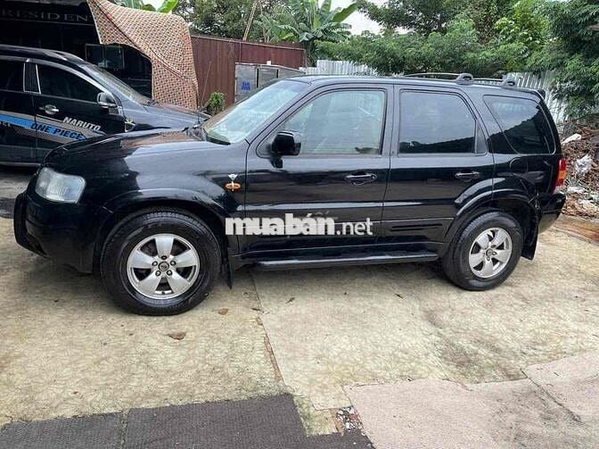 Ford Escape 2003 3.0 V6 - 123 km