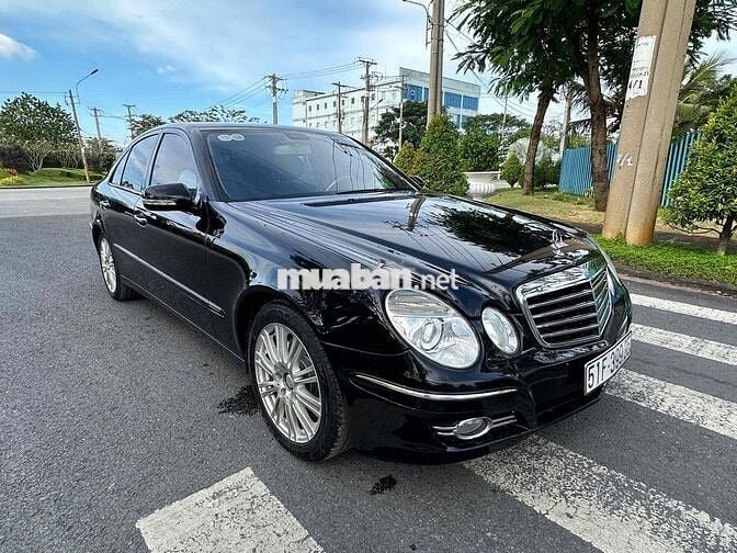 Mercedes Benz E Class 2008 E200 - 90000 km