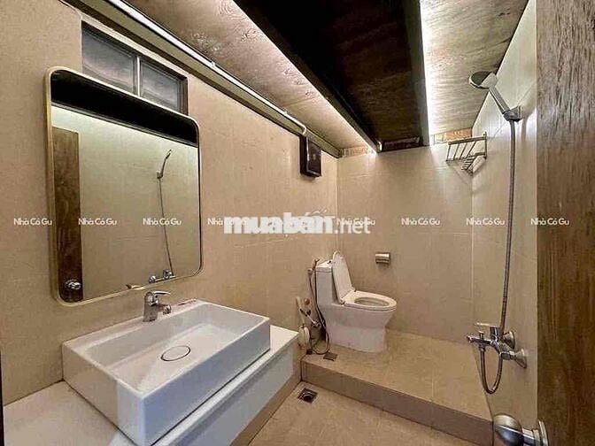 CĂN HỘ CÓ GÁC ĐỘC ĐÁO FULL NỘI THẤT TẠI CỘNG HOÀ