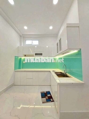 NHÀ HẺM XE TẢI KHU VỰC AN NINH GẦN CHỢ TRƯỜNG HỌC GIÁP GÒ VẤP