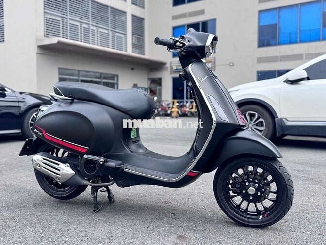 Piaggio Vespa Sprint 125Cc ABS 2022 Đen mờ