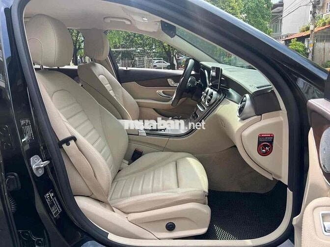 Mercedes Benz C200 Exclusive 2021