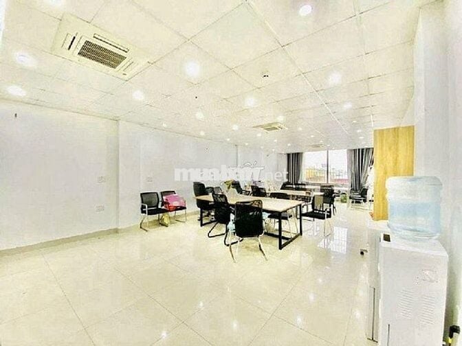 📞 Cho Thuê Nhà MT Bàu Cát 3_6,5x23m, Trệt Lửng 4 Lầu, Thang Máy.