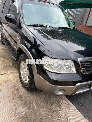 Ford Escape 2004 Đen