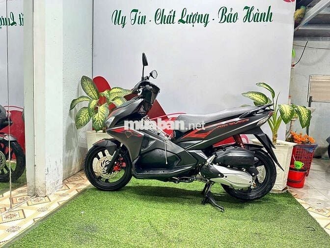 Honda Air Blade Đen đỏ