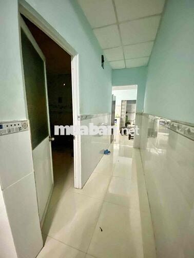 Ngay Chợ Hiệp Thành -Q12 ngang 4.5 Xe Hơi Ngủ trong nhà Nhỉnh 3 tỉ