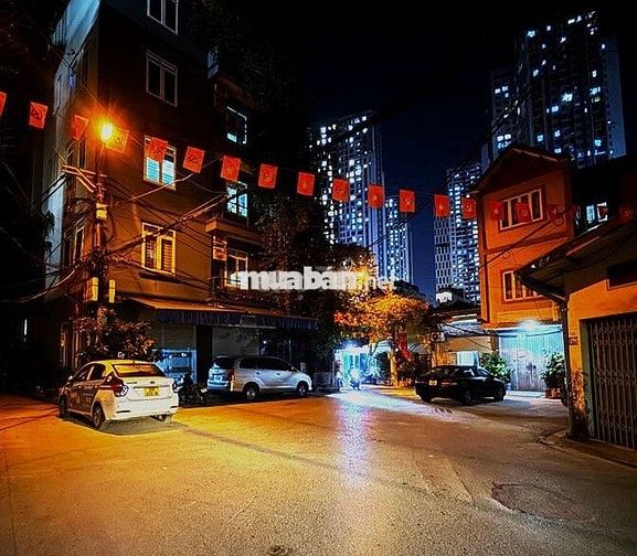 Phú Diễn - Ôtô Tránh - 50m2 - Mt 4m - Lô Góc 3 Thoáng Đẹp Long Lanh