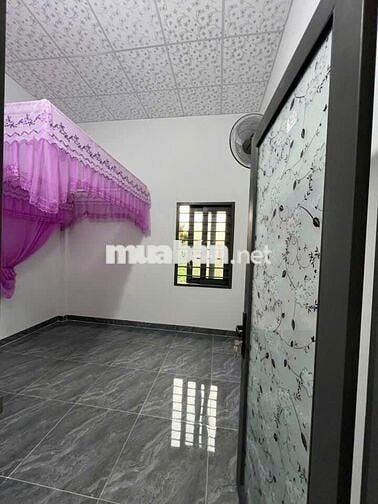 Nhà cấp 4 sân vườn 7x22m giá 2.3 tỷ thương lượng chính chủ