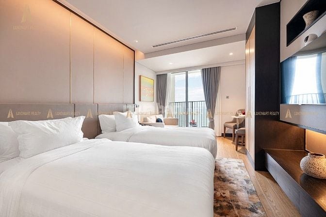 Bán căn hộ The Soleil ĐN, view biển Mỹ Khê, Full nội thất chỉ 2,8 tỉ