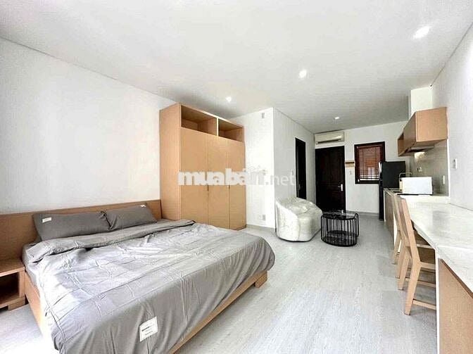 Phòng Ban Công Xa Bếp Phan Xích Long Phú Nhuận Gần Trường Sa Cầu Kiệu