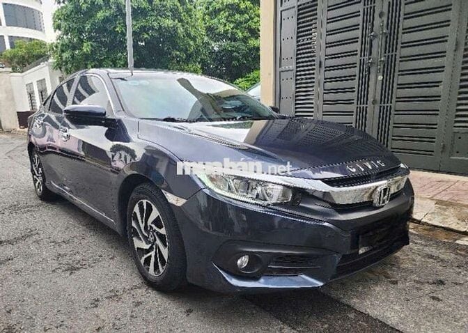 Civic 2018 1.8 - 42000 km Full Bảo Dưỡng