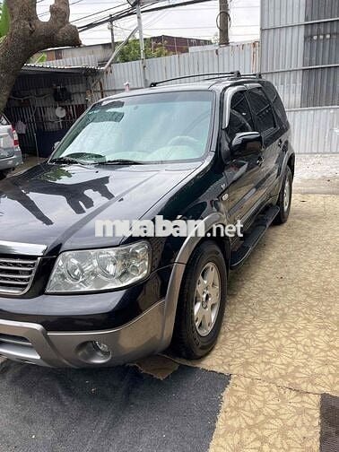 Ford Escape 2004 Đen
