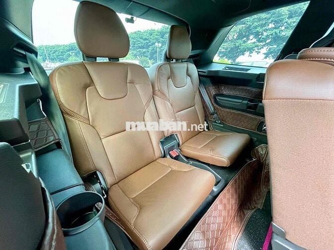 Volvo XC90 ultimate B6 Awd đen/nâu dki 2024