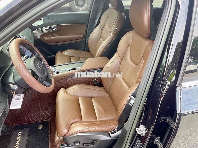 Volvo XC90 ultimate B6 Awd đen/nâu dki 2024