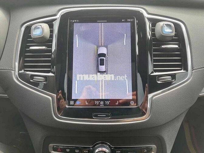 Volvo XC90 ultimate B6 Awd đen/nâu dki 2024
