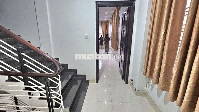 📱 Cho Thuê Nhà HXH Khu Sân Bay TSN_7x22m_Trệt 3 Lầu, Nhà Mới