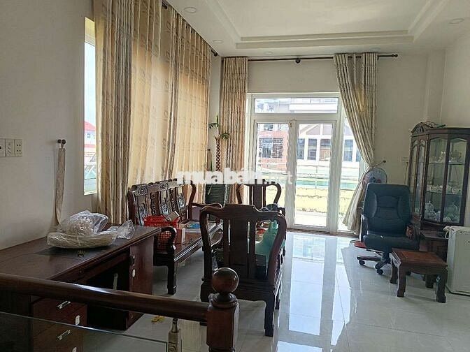 Bán Đất + Nhà ở Tổ 70-71 đường Phạm Hùng Thành Phố Vĩnh Long