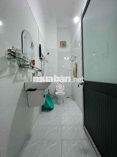 Khu dân cư Long Hậu Nam Sài Gòn đông đúc. Gần khu công nghiệp Long Hậu