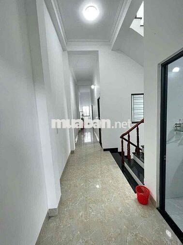 Khu dân cư Long Hậu Nam Sài Gòn đông đúc. Gần khu công nghiệp Long Hậu