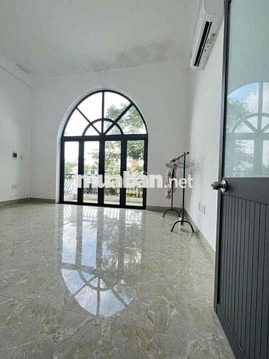 Khu dân cư Long Hậu Nam Sài Gòn đông đúc. Gần khu công nghiệp Long Hậu