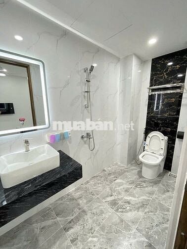 Cho thuê căn hộ 2 phòng ngủ ngay trung tâm thành phố- Gần Lotte