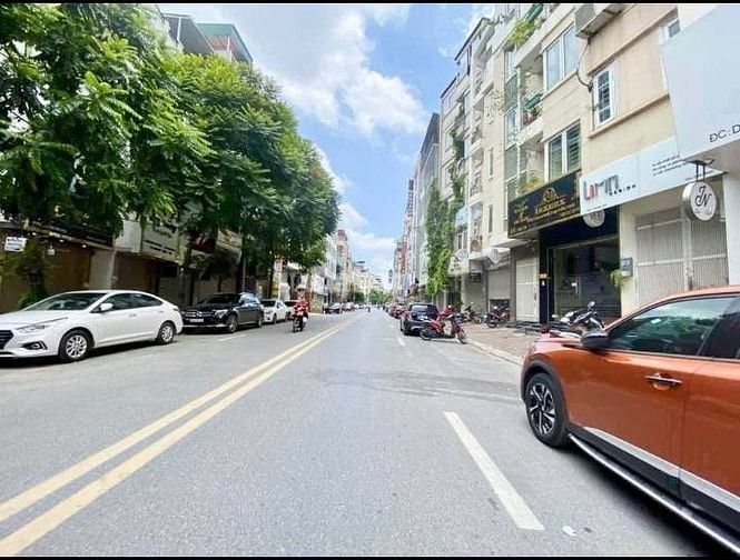 Bán Tòa Nhà VP Đường Đội Cấn Liễu Giai Ba Đình Hà Nội Diện tích 88 m2 