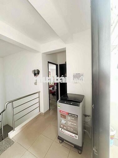 Cho thuê chung cư mini 55m2 2PN 2WC cửa sổ ánh sáng Huỳnh Văn Bánh PN