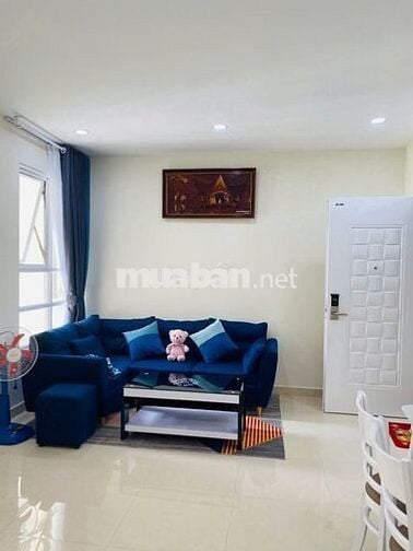 Cho thuê căn 2PN 2WC có nội thất giá 8tr/tháng