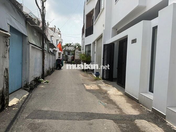 Bán nhà riêng tại Tô Ngọc Vân, 6,8 tỷ, 100m2 sàn, view đẹp