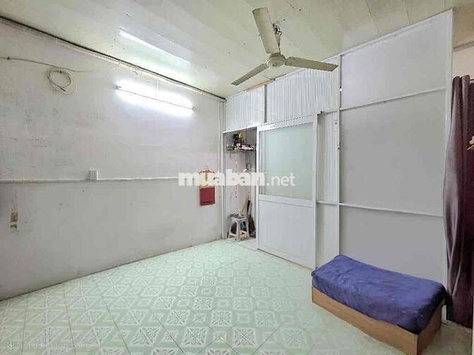 Trương Đăng Quế - Giáp Phú Nhuận – 43m2(4x11) – nhà cũ tiện cãi tạo