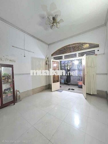 Trương Đăng Quế - Giáp Phú Nhuận – 43m2(4x11) – nhà cũ tiện cãi tạo