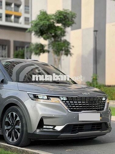 Kia Carnival 2023 Signature 2.2D - sơn zin 100% xe