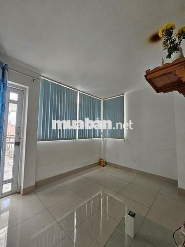 Bán gấp nhà 3 tầng, 4PN, 3WC, 167,5 m2 sàn tại HBC, Thủ Đức, 7,1 tỷ