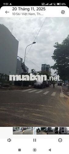 Chỗ gửi Bán căn nhà mặt tiền khu dân cư 38 ha 4,5 x 20 một trệt ba lầu