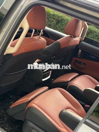 Kia Carnival 2023 Signature 2.2D - sơn zin 100% xe
