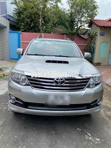 Toyot Fortune 2016 2.4G 4x2 MT  138km