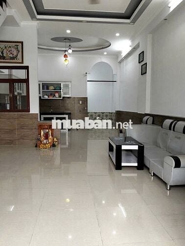 NHÀ GIÁ RẺ GẦN NGAY CHỢ TÂN LONG 100M2/ 1 TỶ 250TR ĐANG THUÊ 6TR/ TH