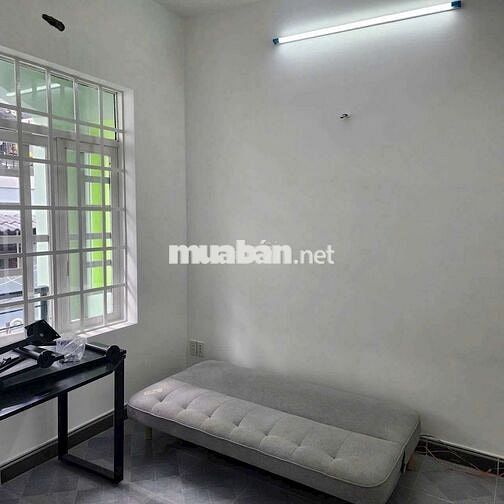 Nhà Tân Phú sát Âu Cơ DT 4,2❌17+1 Lầu đúc 3pn2wc hẻm 3m thông 12tr