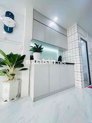 Phan văn Trị p 11 -Q Bình Thạnh-18m2-2tang -2pn-2wc Giá tiền 2.5 tỷ