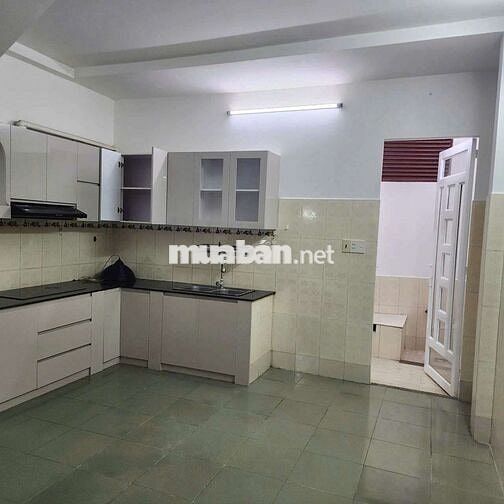 Nhà Tân Phú sát Âu Cơ DT 4,2❌17+1 Lầu đúc 3pn2wc hẻm 3m thông 12tr