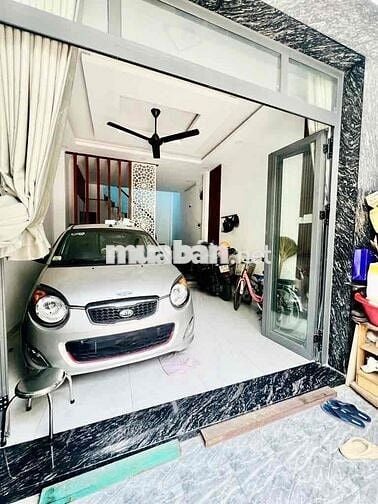 NGAY CHỢ GÒ XOÀI- 4,6 TỶ- VỊ TRÍ KINH DOANH-DÒNG TIỀN ỔN ĐỊNH- 2 TẦNG