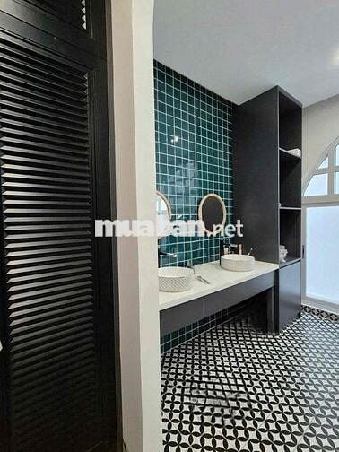 ✅ Nhà Kiến Trúc Cây Xanh 4 Lầu Thang Máy_Vỉa Hè Rộng_Tân Bình