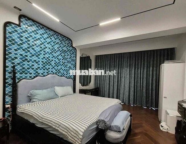 ✅ Nhà Kiến Trúc Cây Xanh 4 Lầu Thang Máy_Vỉa Hè Rộng_Tân Bình