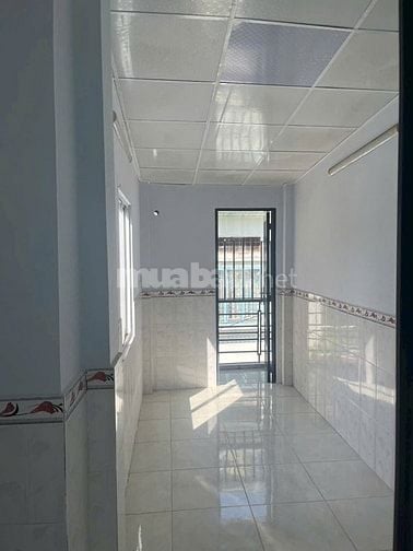 Bán Nhà Riêng 1 Tầng Với Cấu Trúc 2PN + 2WC Đường Âu Cơ, Phường Phú