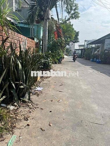 giá bán 7.000.000.000, nay bán gấp 5.tỷ 4 bớt lộc