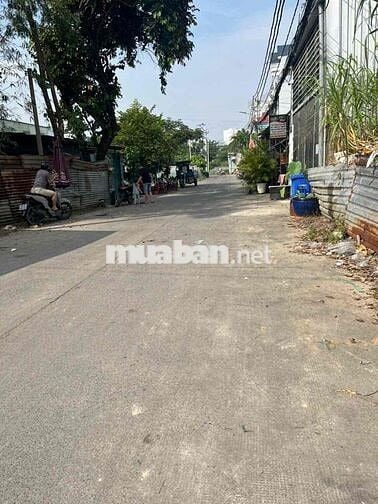 giá bán 7.000.000.000, nay bán gấp 5.tỷ 4 bớt lộc