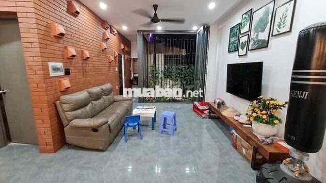 NHÀ ĐẸP 3 LẦU, TẶNG FULL NỘI THẤT – NƠ TRANG LONG, BÌNH THẠNH